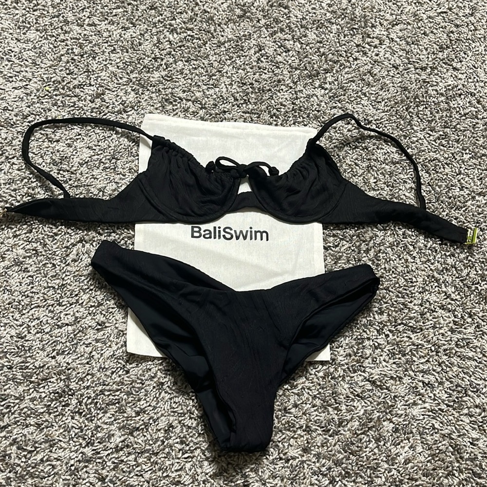 Textured zebra fabric black bikini
